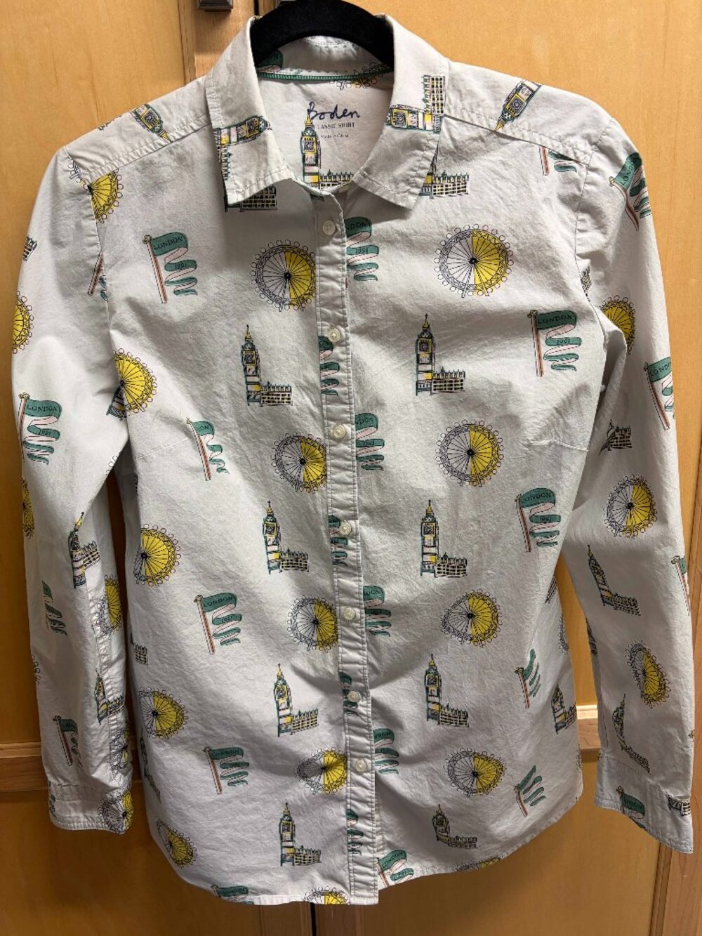 Boden Classic London Landmark Button Down Shirt, Size 6 US, UK 10